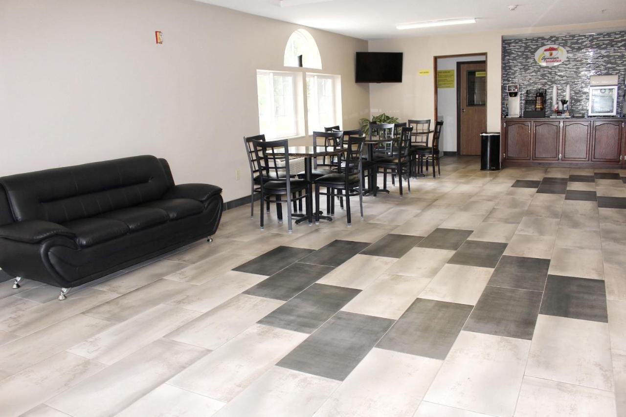 Super 8 By Wyndham De Soto Hotel Luaran gambar