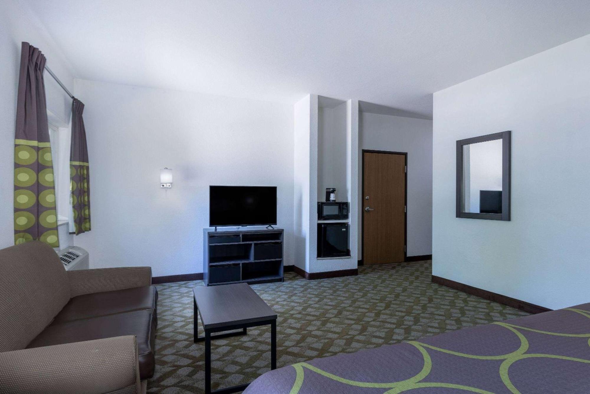 Super 8 By Wyndham De Soto Hotel Luaran gambar